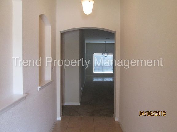 4th image of 11617 Kenny Dr