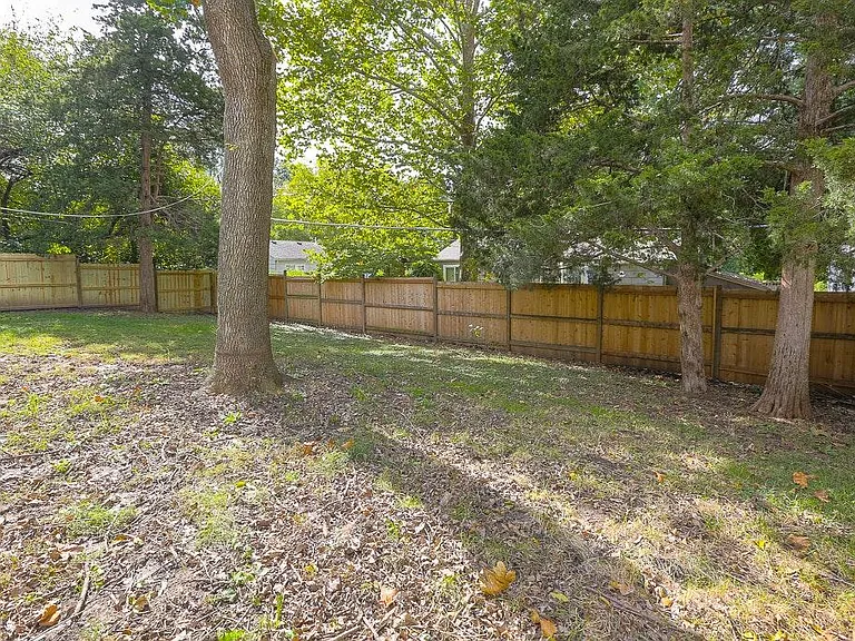 7840 Birch St — Photo 21