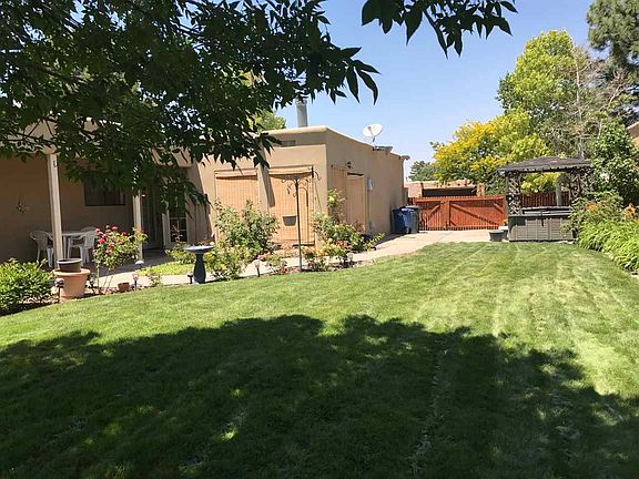 3rd image of 359 Connie Ave