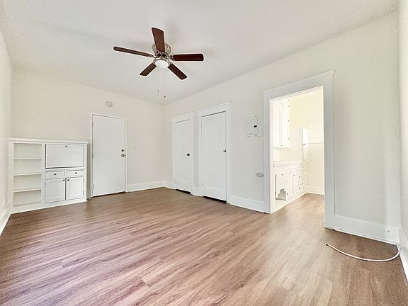 2nd image of 223 Lime Ave #11