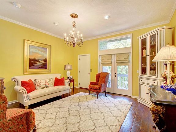 5th image of 1320 Oak St #3-A