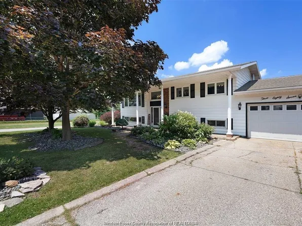 387 Reaume Rd, Lasalle, ON N9J 1B2