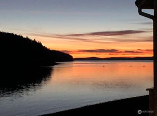 2401 Skyline Way APT 203E, Anacortes, WA 98221