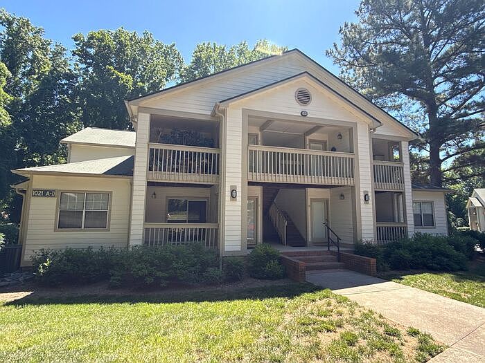 1st image of 1021 Churchill Downs Ct APT C