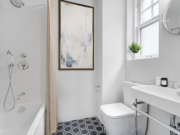 5th image of 444 E 57th St APT 8D
