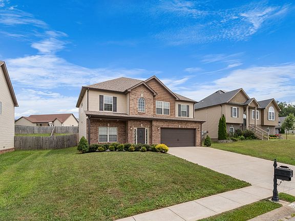 3rd image of 2928 McManus Cir