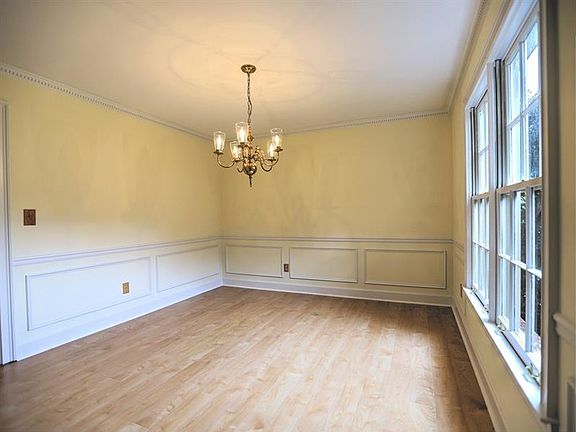 5th image of 1866 Kristen Mill Way