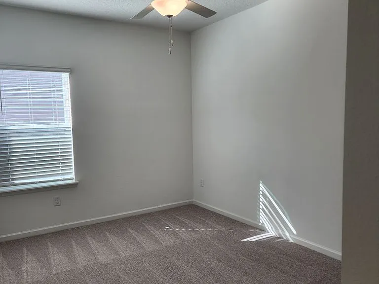 7552 Chervil St — Photo 3