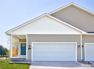 1569 Foxtail Southeast Dr, Altoona, IA 50009