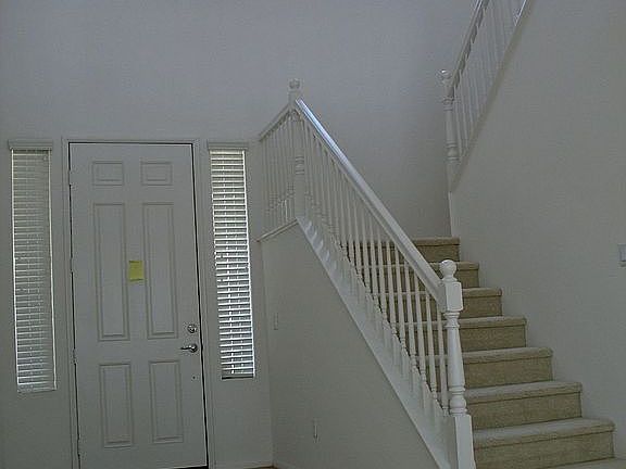 High ceiling with tile entrance