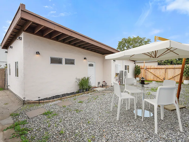 8331 Gonzaga Ave — Photo 28