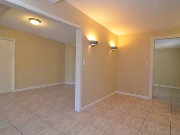 2nd image of 5403 4th Street Ct E