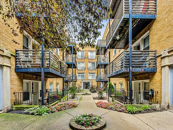 5th image of 4604 N Monticello Ave APT 2W