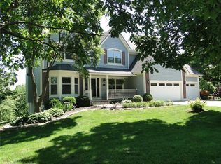 14769 Timber Ln, Bonner Springs, KS 66012