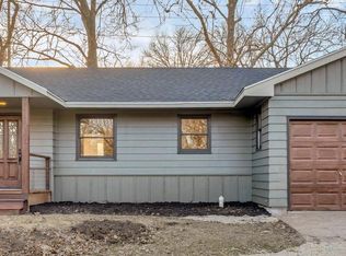 2741 SW Burlingame Rd, Topeka, KS 66611