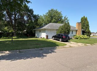 408 2nd St NE, Buffalo, MN 55313