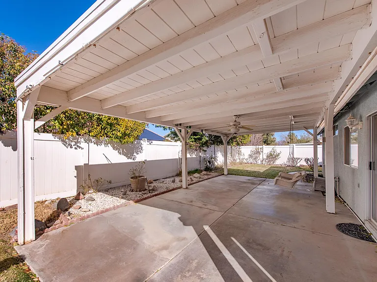 1833 Arbuckle Way — Photo 17