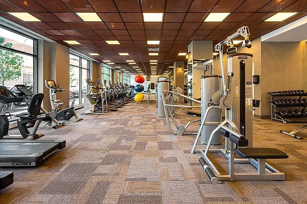 Rented by Luxury Apartments LIC | media 14