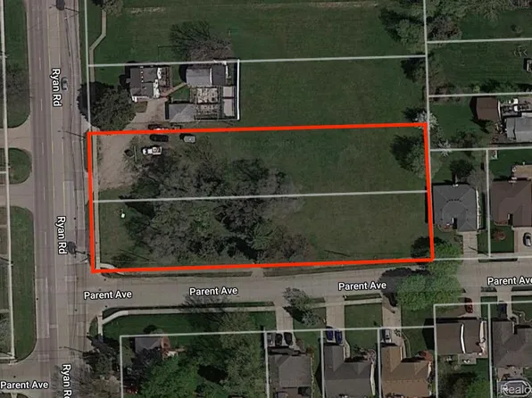 28530 Ryan Rd, Warren, MI 48092