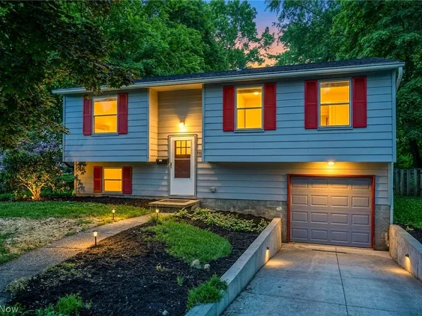 1262 Carol Dr, Kent, OH 44240