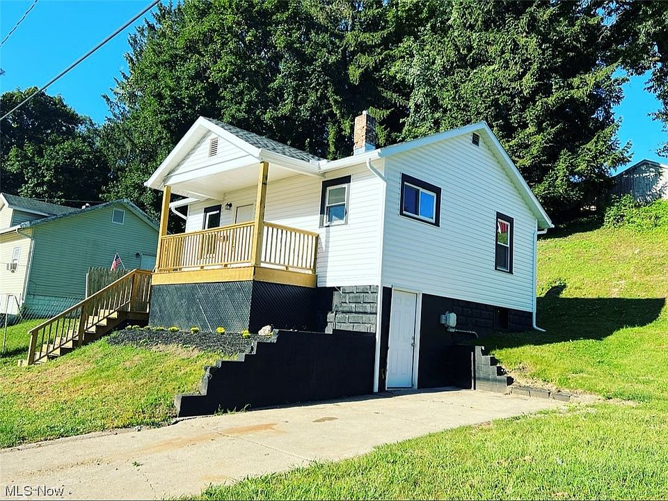 1st image of 1343 Woodlawn Ave