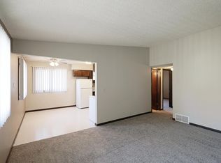1830 A St #2X1, Lincoln, NE 68502