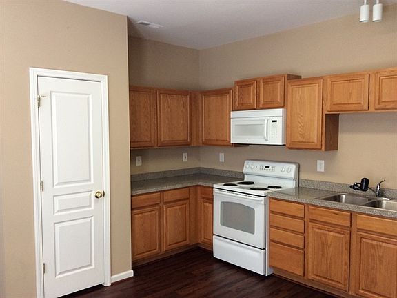 5th image of 19514 Deer Valley Dr