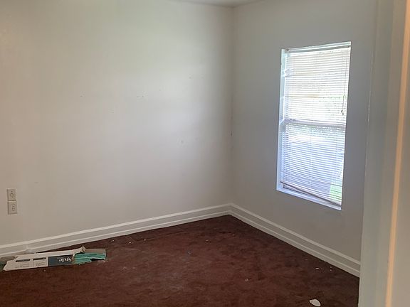 3rd image of 1146 Brenford Dr