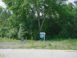 1st image of 27220 Oxford Dr