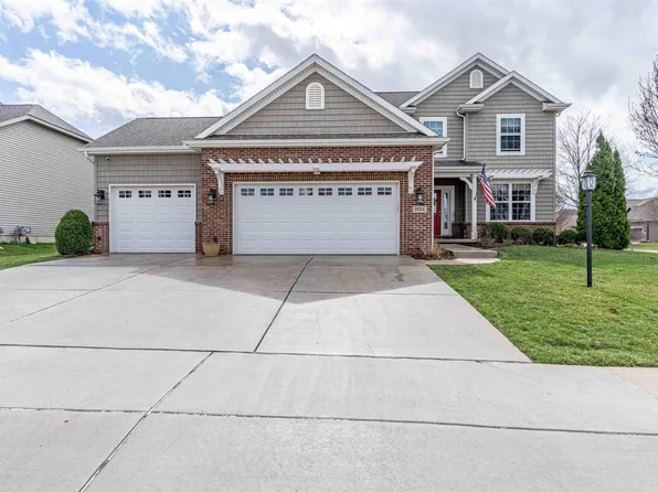 2624 W Carrington Ct, Dunlap, IL 61525