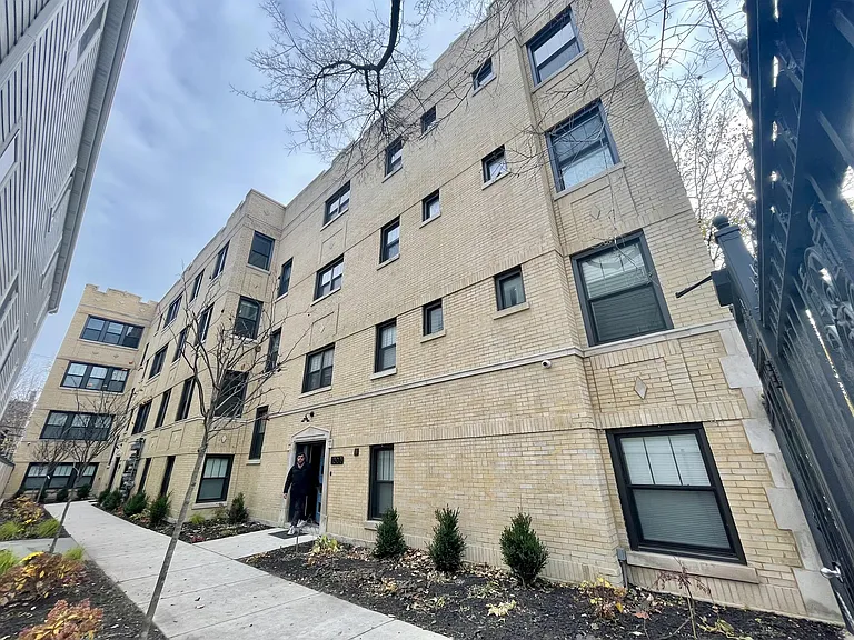 1303 S California Ave #4E — Photo 12