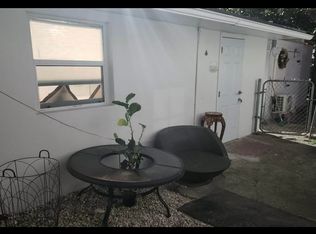 10755 SW 26th St #3, Miami, FL 33165