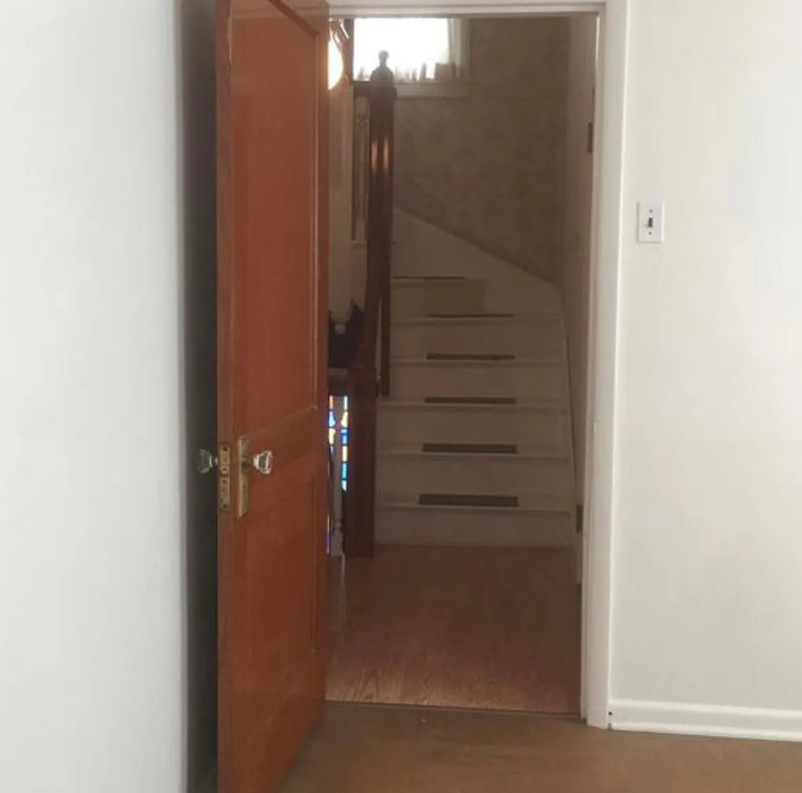 3 bed, 1200 sqft, $1,550 — Photo 2