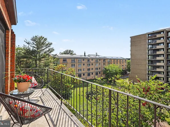 3450 Summit Ct NE #3450, Washington, DC 20018