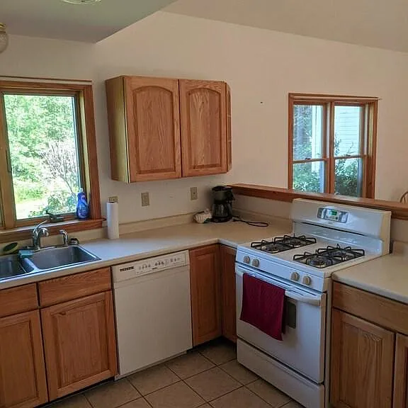 28 McMann Haven Dr — Photo 5