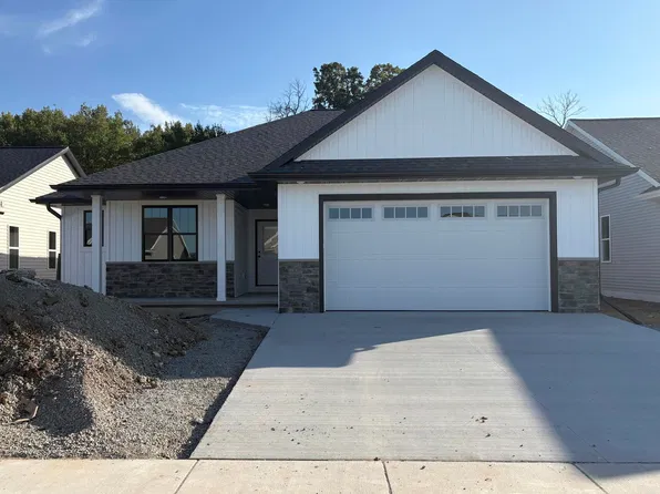 939 Enclave Ct, De Pere, WI 54115