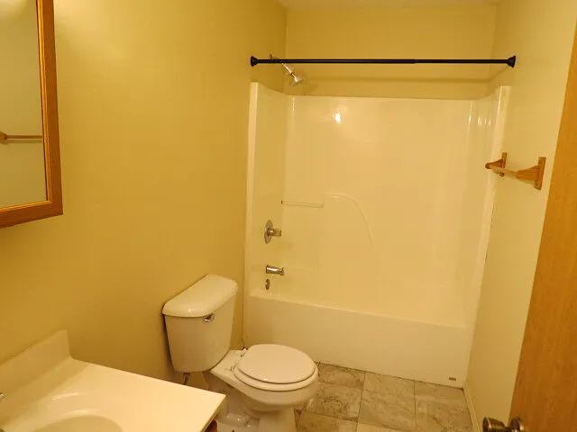 5451 Bentonhurst Ct — Photo 16