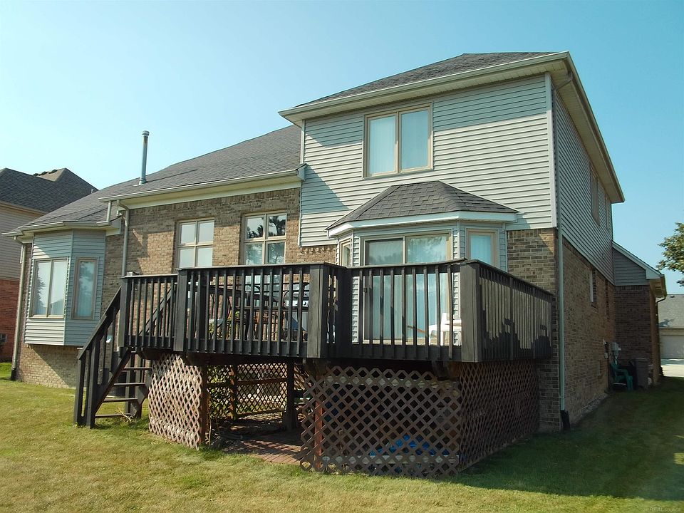 2nd image of 16938 Country Club Dr