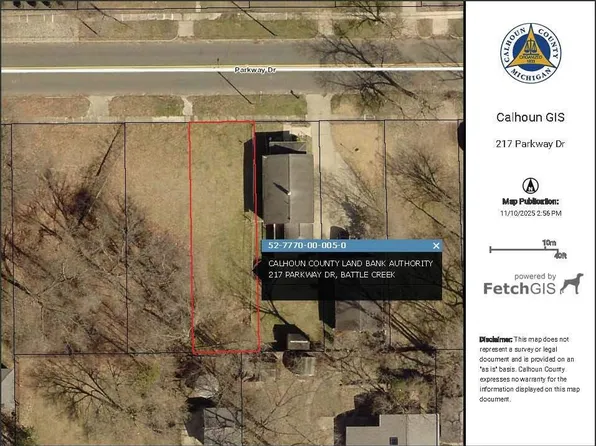 217 Parkway Dr, Battle Creek, MI 49037