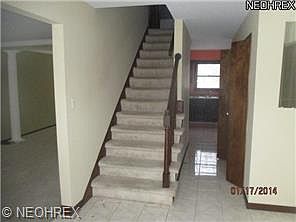 3rd image of 7745 Parkside Dr