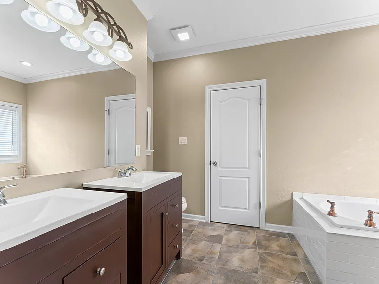310 Cranfield Dr — Photo 11