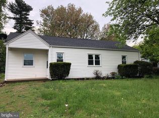 9 Lea Rd, New Castle, DE 19720