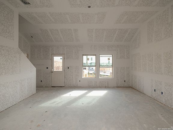 5th image of 7734 Jacksboro Drive