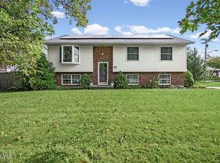 320 Whiteview Road, Wynantskill, NY 12198
