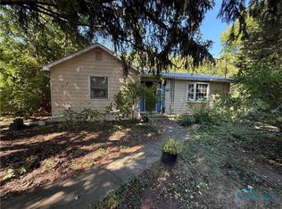 28665 Georgia Rd, Perrysburg, OH 43551