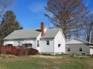 1420 E Walnut St, Carbondale, IL 62902