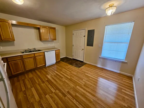 349 Walnut Grove Rd Building 1, Dayton, TN 37321