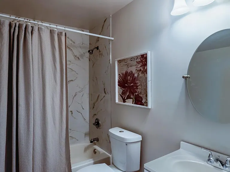 750 Alloway St #A — Photo 12