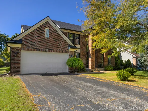 890 Brompton Cir, Bolingbrook, IL 60440