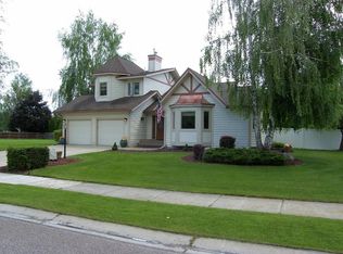 181 River View Dr, Kalispell, MT 59901